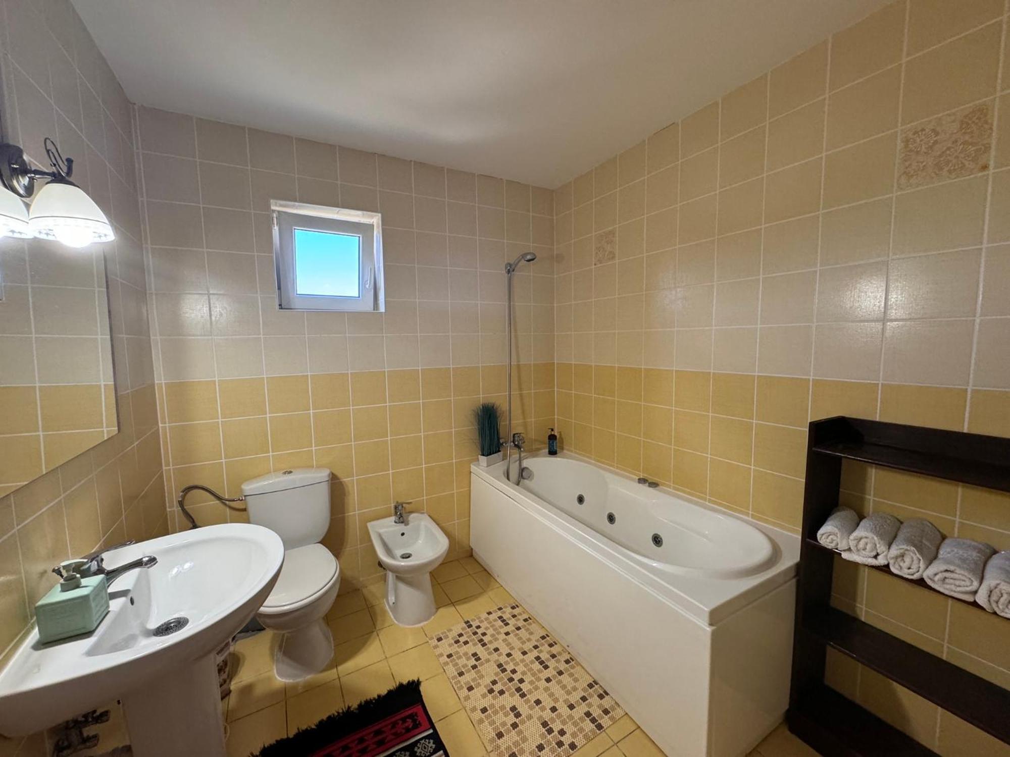 Casa Alexana Villa Гура Хуморулуй Екстериор снимка