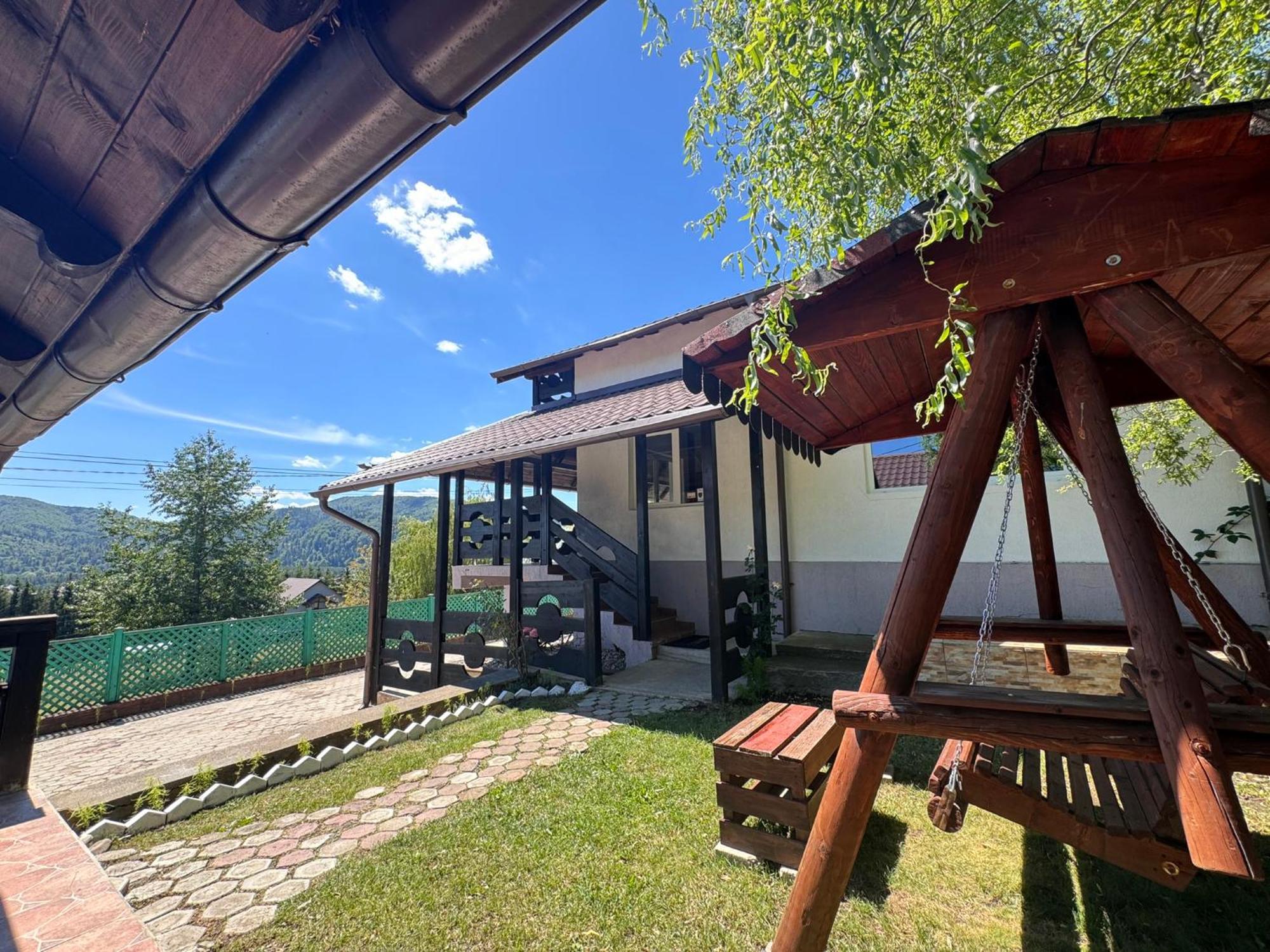 Casa Alexana Villa Гура Хуморулуй Екстериор снимка